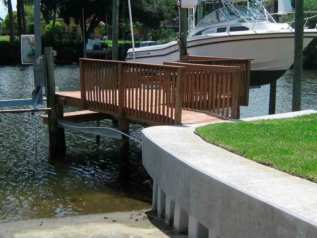Florida Seawall Repair Tampa Bay: Protecting Your Waterfront Property The Right Way