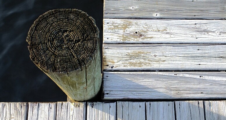 Four Signs Your Boat Dock Needs a Little TLC