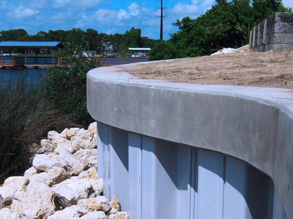 Experienced Waterfront Seawall Contractor Specializing In Concrete & Vinyl Walls