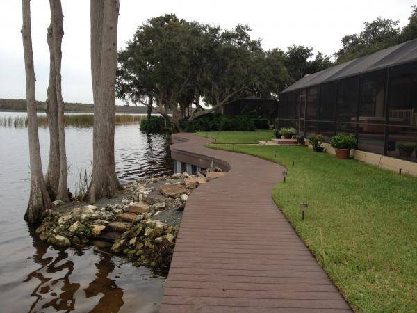 Enjoy the Beauty and Function of a Wood Retaining Wall or a Wood Seawall